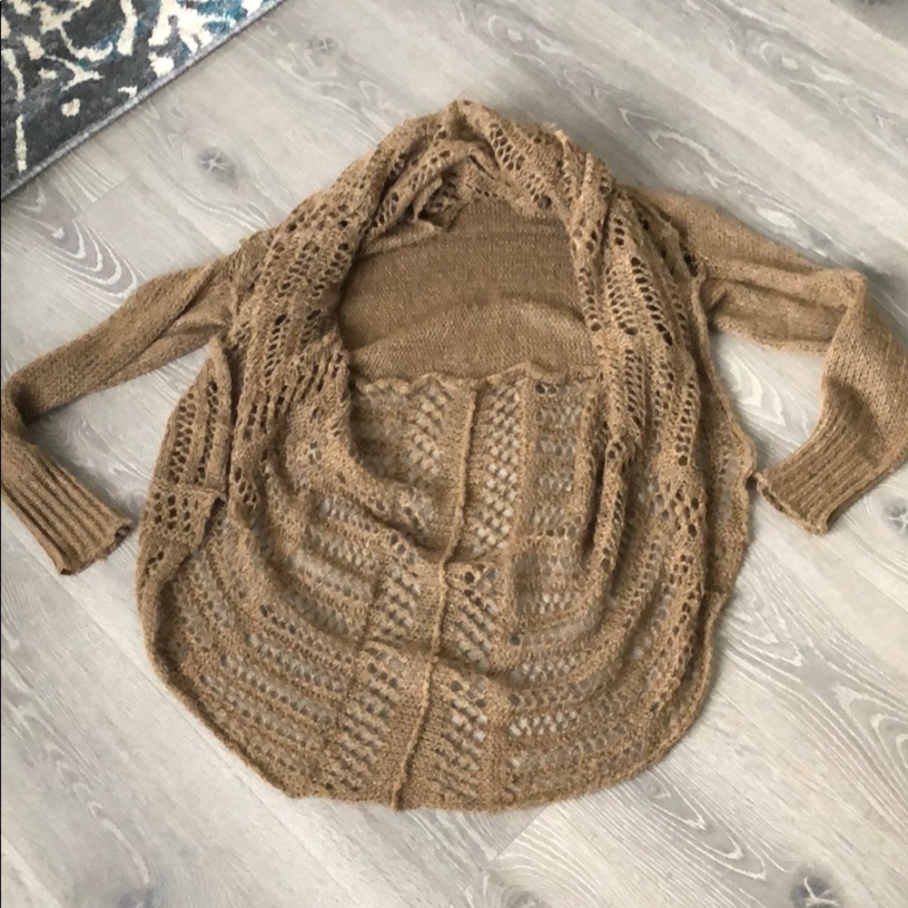 Grace & Lace Two-way Sweater